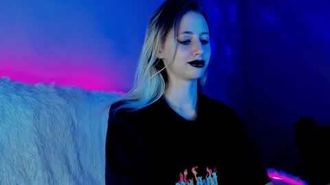 Snapshot of inner_light___ chatting on December 2024 06:06:01 PM Venera online show from December 2024 06:06:01 PM