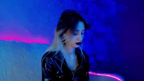 Snapshot of inner_light___ chatting on December 2024 03:21:01 PM Venera online show from December 2024 03:21:01 PM