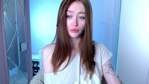 Lina online show from January 2025 10:16:02 AM