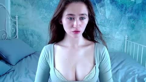 Snapshot of innnita chatting on April 2026 08:56:01 AM Lina online show from April 2026 08:56:01 AM