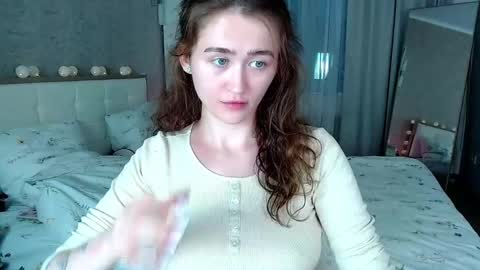Lina online show from May 2026 04:15:01 PM