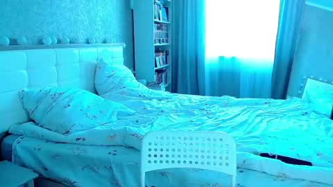 Lina online show from June 2026 06:15:01 AM