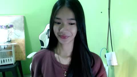 Reign online show from December 2025 10:58:02 PM