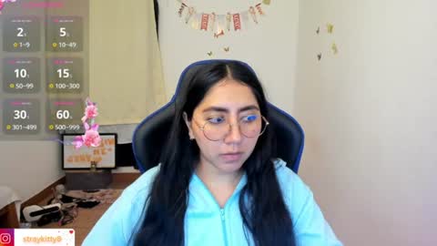 Luna        online show from June 2026 02:01:01 AM