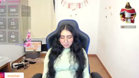 Luna        online show from June 2026 02:42:01 AM