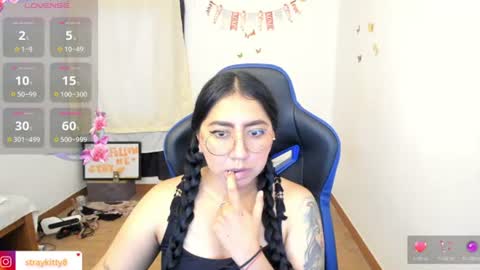 Luna        online show from June 2026 05:35:02 PM