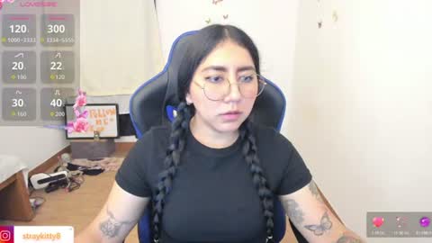 Luna        online show from July 2026 11:44:01 PM