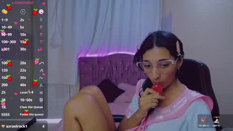 Snapshot of inocent_luna chatting on December 2024 08:37:01 PM Luna moon online show from December 2024 08:37:01 PM