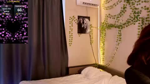 insanely_beautiful online show from July 2026 07:46:02 AM