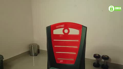 Snapshot of insanestud_miles chatting on January 2025 05:16:02 PM Miles online show from January 2025 05:16:02 PM