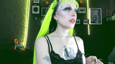   SANIA  online show from December 2024 04:26:01 PM