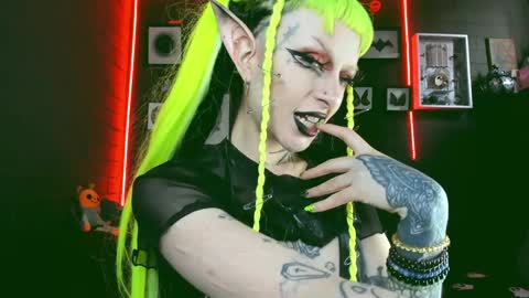   SANIA  online show from December 2024 04:21:02 PM