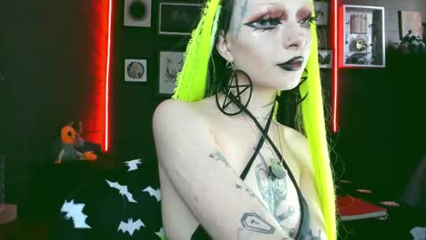   SANIA  online show from February 2025 05:10:02 PM