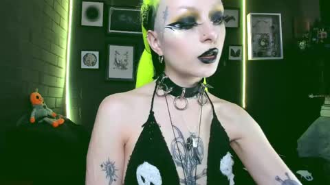   SANIA  online show from March 2025 04:13:02 PM