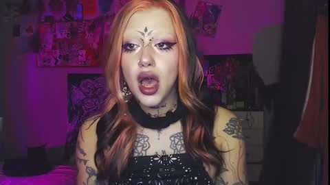 Snapshot of insunnity666 chatting on October 2025 08:18:02 PM Insunnity666 online show from October 2025 08:18:02 PM