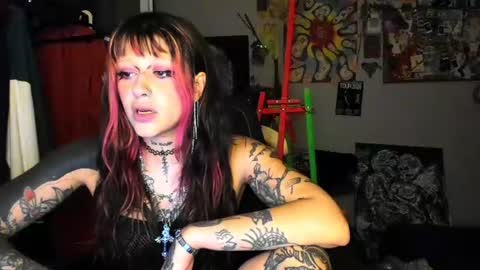 Insunnity666 online show from July 2026 08:52:02 PM