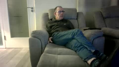 Snapshot of inthemood63 chatting on January 2026 10:15:02 PM inthemood63 online show from January 2026 10:15:02 PM