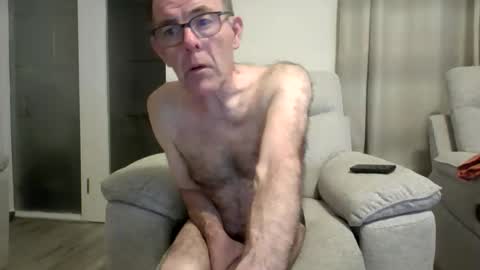 inthemood63 online show from May 2026 10:26:02 PM