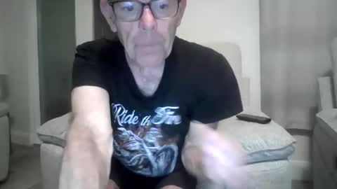 inthemood63 online show from May 2026 09:57:01 PM