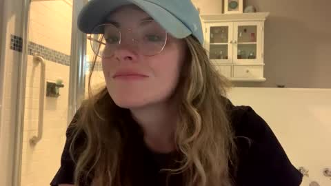 IntoTheWoodsWeGo online show from October 2025 05:31:01 PM