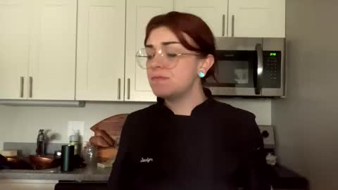 IntoTheWoodsWeGo online show from April 2026 06:49:01 PM