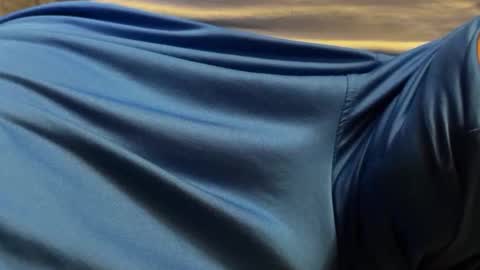 Snapshot of intressiert chatting on December 2024 06:53:02 PM intressiert online show from December 2024 06:53:02 PM