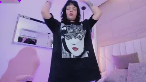 io_chie_ online show from July 2026 11:37:02 AM