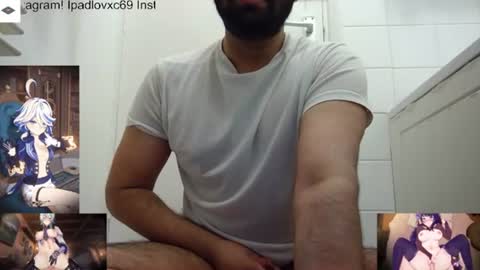 Snapshot of ipadlovxc69 chatting on December 2024 10:48:02 PM ipadlovxc69 online show from December 2024 10:48:02 PM