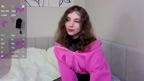 Snapshot of ireneharris chatting on November 2025 09:09:01 AM Maxin online show from November 2025 09:09:01 AM