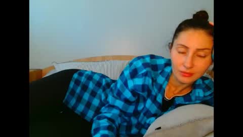irina online show from May 2026 09:25:01 AM
