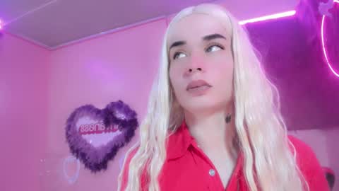 Snapshot of irina_lechera_ chatting on December 2024 11:32:02 AM Irina online show from December 2024 11:32:02 AM