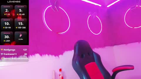 Snapshot of irina_lechera_ chatting on February 2025 11:22:02 PM Irina online show from February 2025 11:22:02 PM