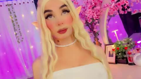 Snapshot of irina_lechera_ chatting on December 2025 07:19:02 PM Irina online show from December 2025 07:19:02 PM