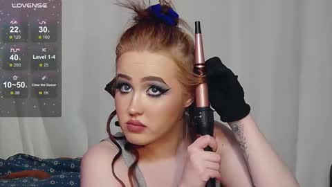 Snapshot of irinaart chatting on December 2025 10:06:02 PM Irina online show from December 2025 10:06:02 PM