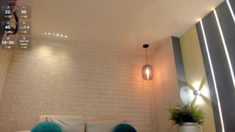 Snapshot of irinaportman chatting on February 2025 01:36:02 AM Irina online show from February 2025 01:36:02 AM