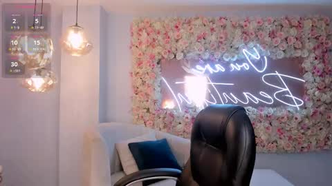 Snapshot of irinaportman chatting on October 2025 12:23:02 PM Irina online show from October 2025 12:23:02 PM