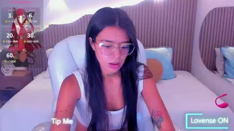 Snapshot of iris8_ chatting on April 2026 08:40:02 PM iris8_ online show from April 2026 08:40:02 PM