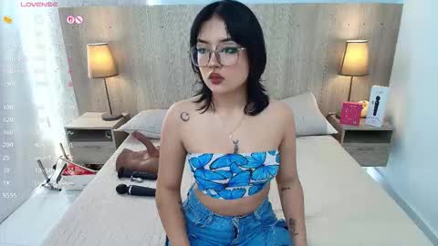 Snapshot of iris_gomez chatting on December 2025 07:20:02 PM Iris online show from December 2025 07:20:02 PM