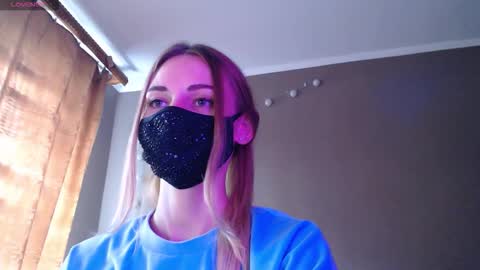 Lily online show from September 2025 02:05:02 PM