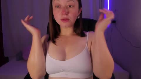 natalia online show from December 2024 12:38:01 PM