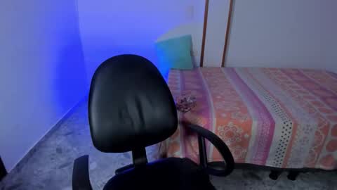 Iris online show from September 2025 02:09:02 PM