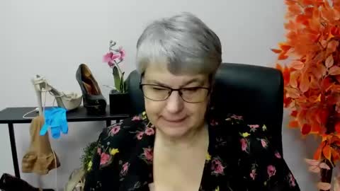 Snapshot of iris_xdesire chatting on December 2024 07:21:01 AM I R I S online show from December 2024 07:21:01 AM