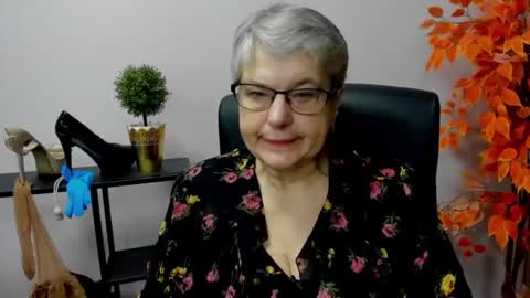 Snapshot of iris_xdesire chatting on January 2025 07:21:01 AM I R I S online show from January 2025 07:21:01 AM