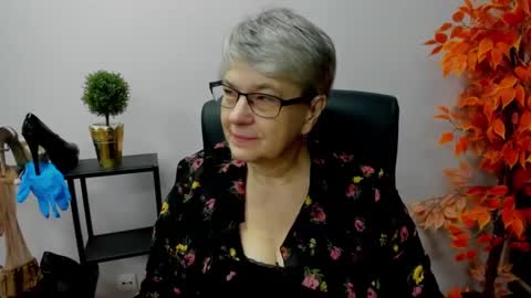 Snapshot of iris_xdesire chatting on January 2025 07:11:01 AM I R I S online show from January 2025 07:11:01 AM