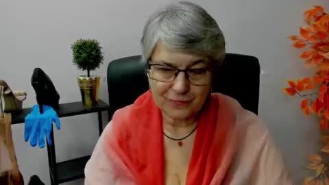 Snapshot of iris_xdesire chatting on February 2025 11:15:01 AM I R I S online show from February 2025 11:15:01 AM