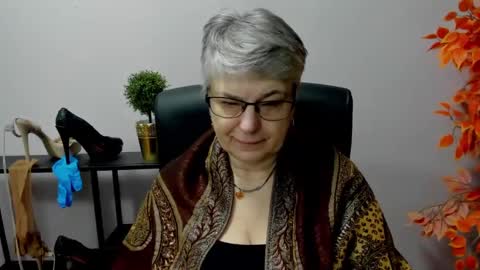 Snapshot of iris_xdesire chatting on February 2025 07:20:01 AM I R I S online show from February 2025 07:20:01 AM