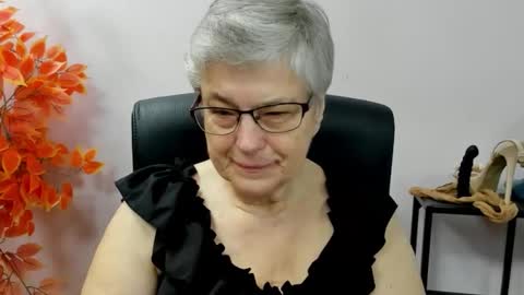 Snapshot of iris_xdesire chatting on September 2025 06:14:01 AM I R I S online show from September 2025 06:14:01 AM