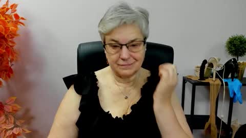 Snapshot of iris_xdesire chatting on October 2025 07:21:01 AM I R I S online show from October 2025 07:21:01 AM