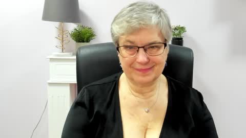 I R I S online show from April 2026 06:51:01 AM