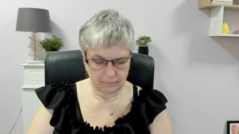 I R I S online show from May 2026 06:08:02 AM